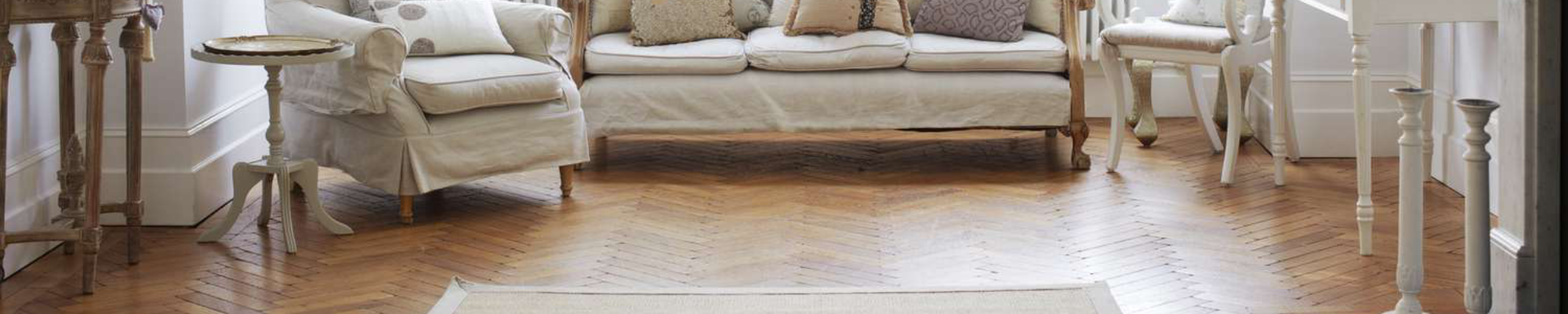 Local Flooring Retailer in Beulah | French-Country-Airy-Living-Room-2000x400